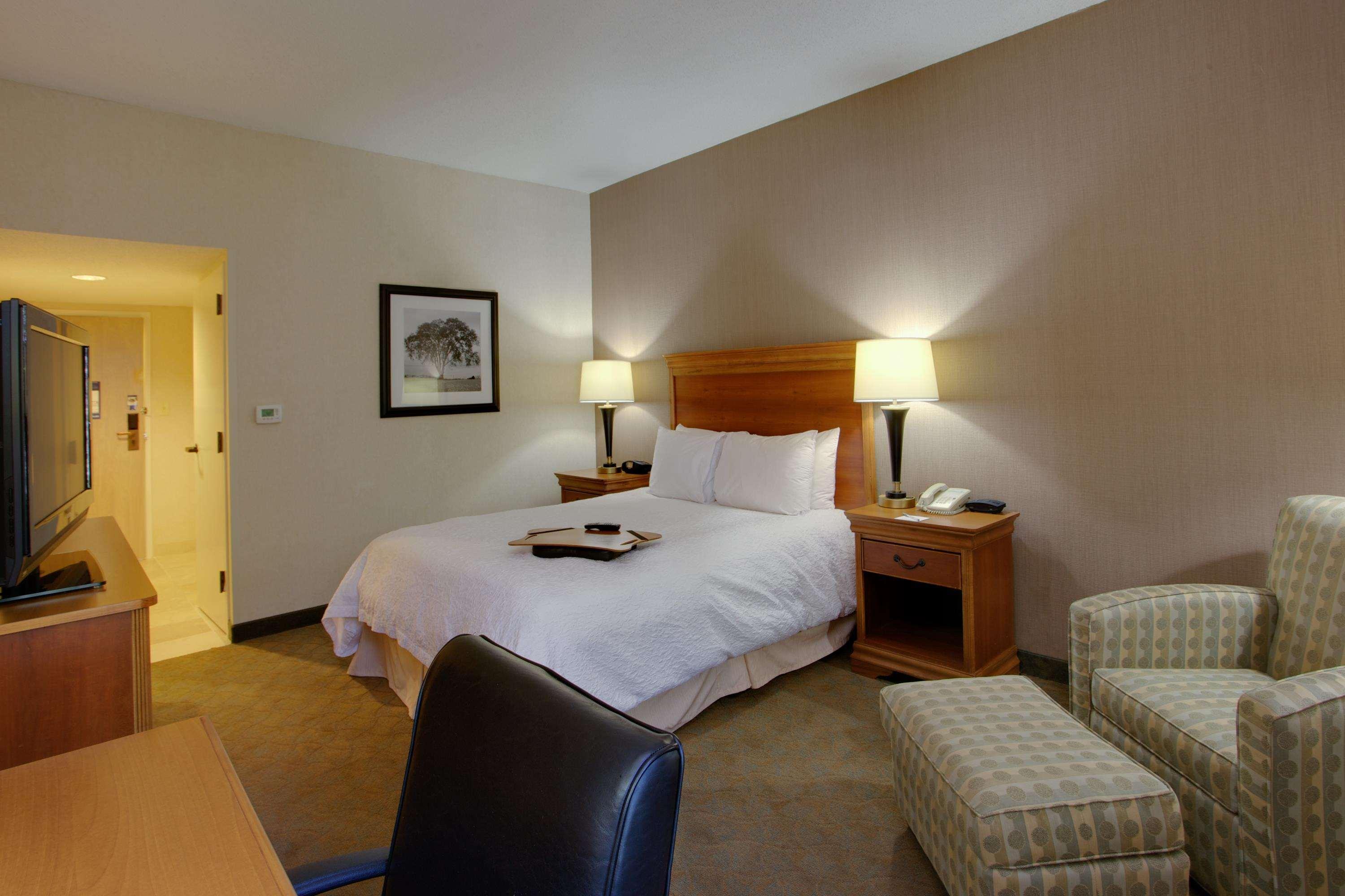 Hampton Inn Richmond-West Innsbrook Broad Meadows Экстерьер фото