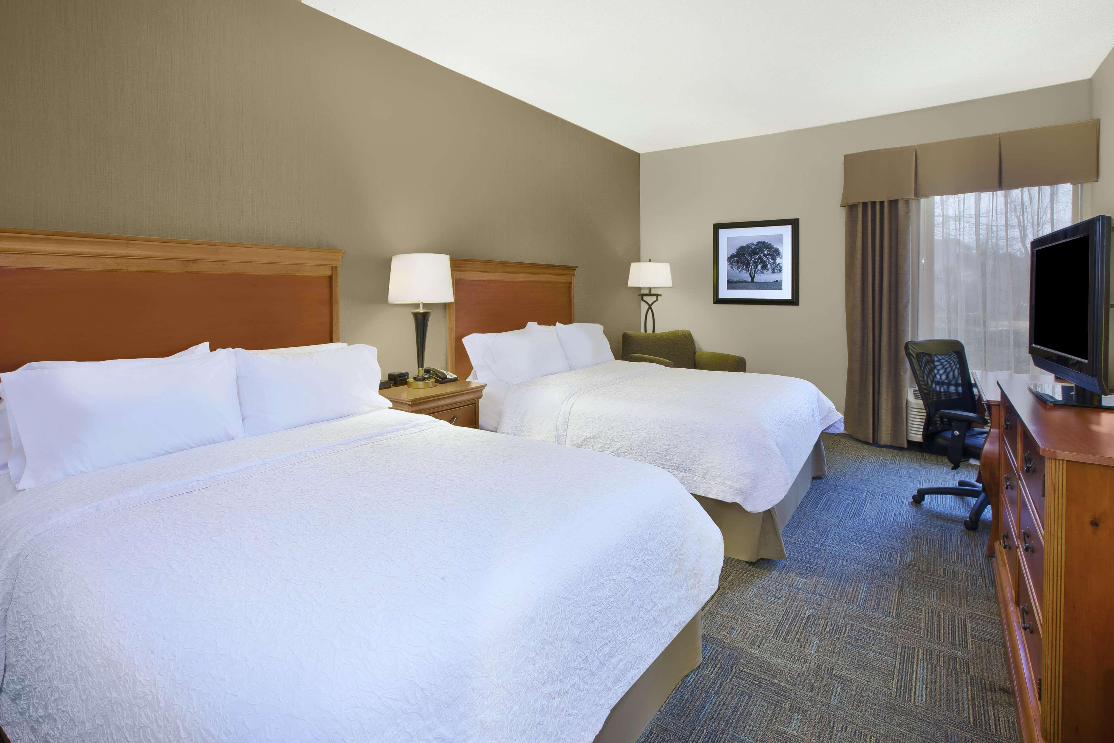 Hampton Inn Richmond-West Innsbrook Broad Meadows Экстерьер фото