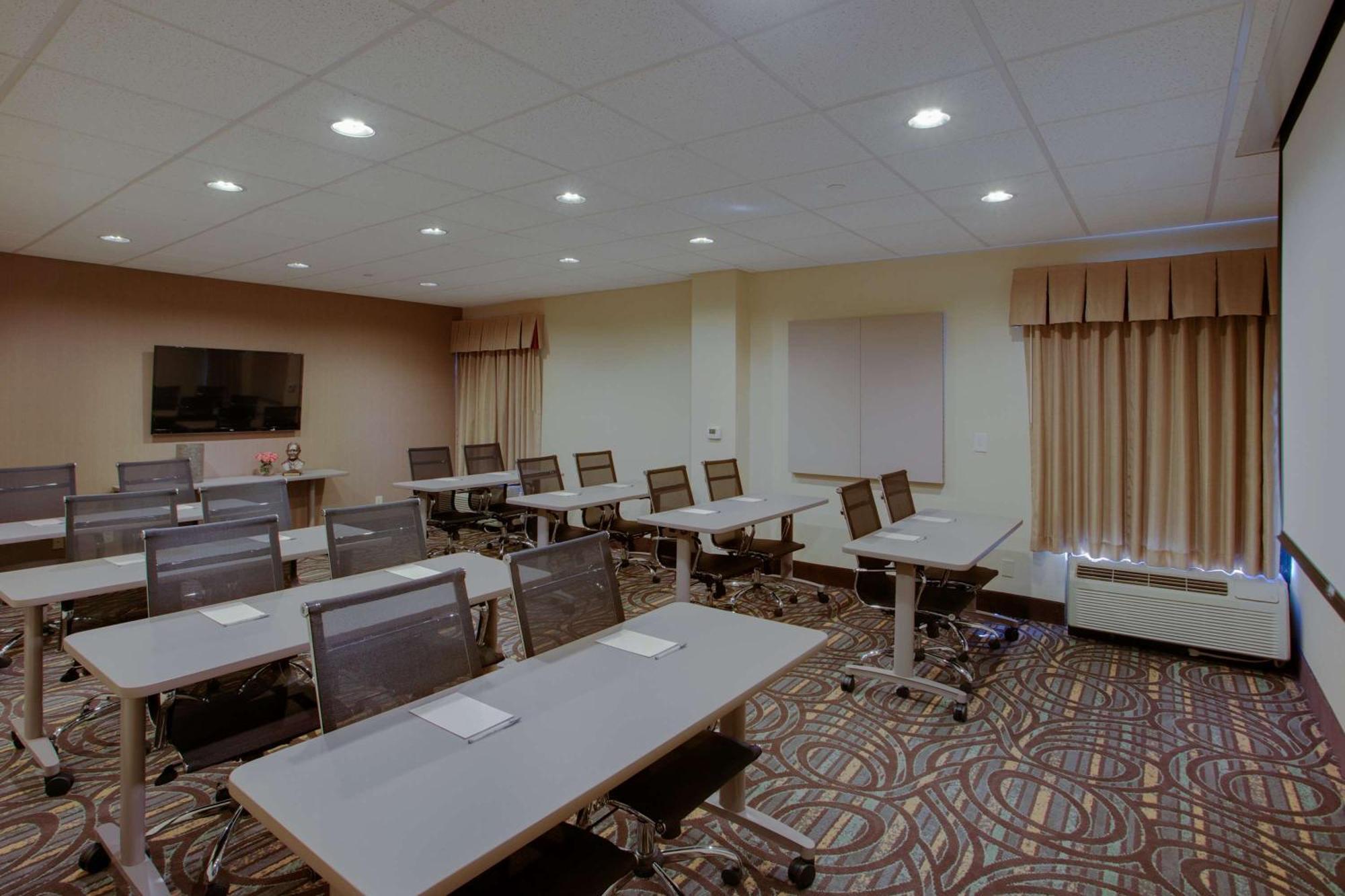 Hampton Inn Richmond-West Innsbrook Broad Meadows Экстерьер фото
