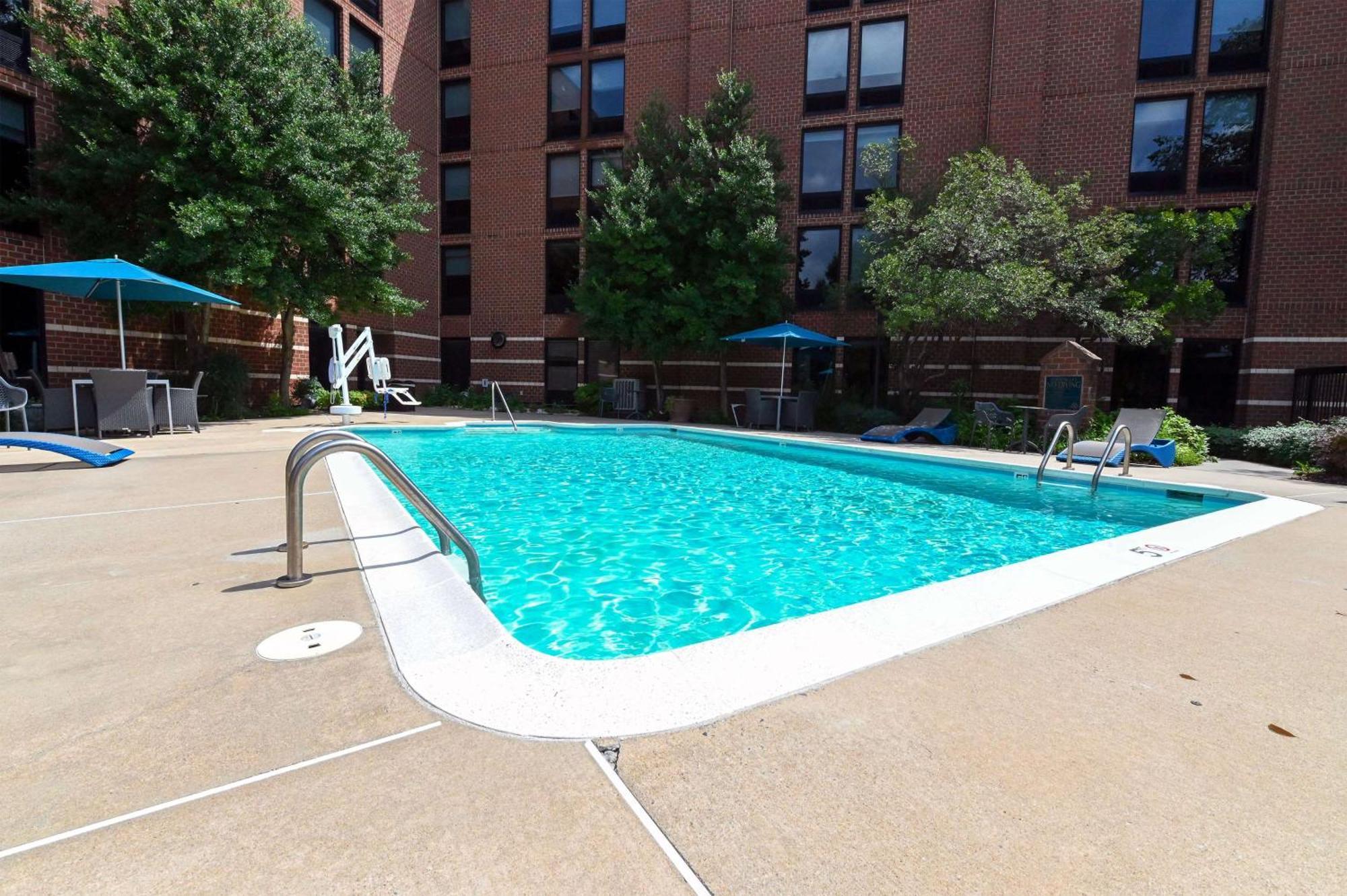 Hampton Inn Richmond-West Innsbrook Broad Meadows Экстерьер фото